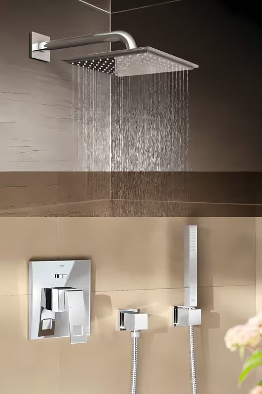 Čtvercová hlavová sprcha Grohe Euphoria Cube 150 v chromu s režimem Rain