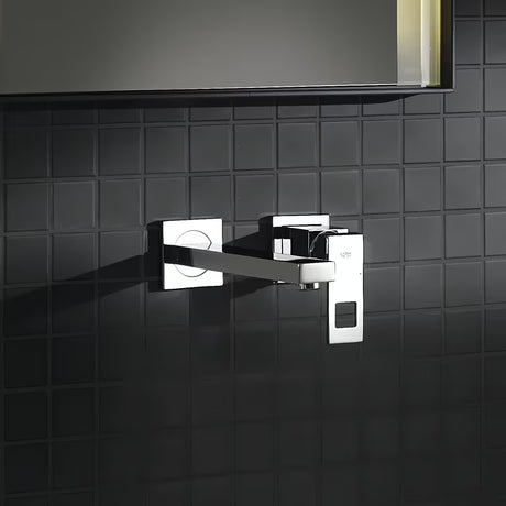 Chromová podomítková umyvadlová baterie Grohe Eurocube v hranatém designu