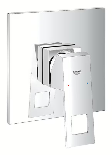 Podomítková páková sprchová baterie Grohe Eurocube v chromovém provedení s kovovým panelem a pákou