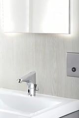 Chromová senzorová umyvadlová baterie Grohe Europlus s infračerveným senzorem