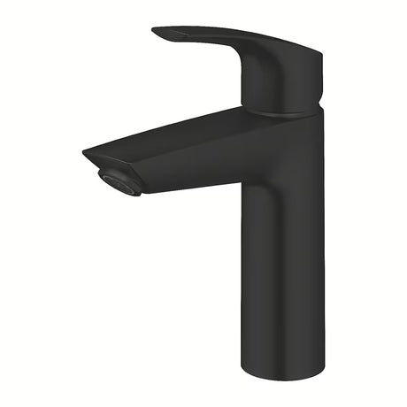 Matně černá páková umyvadlová baterie Grohe Eurosmart bez výpusti pro jednootvorovou montáž.