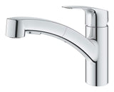 Chromová páková stojánková dřezová baterie Grohe Eurosmart s vytahovací sprškou a dvěma proudy.