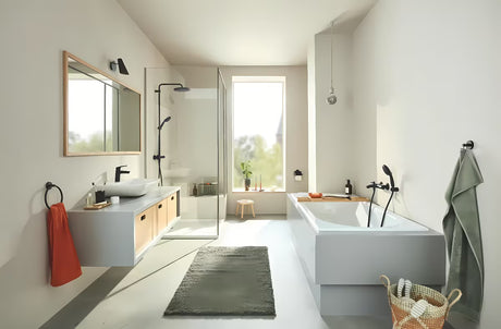 Grohe Eurosmart páková nástěnná vanová baterie v matně černém provedení s přepínačem vana sprcha