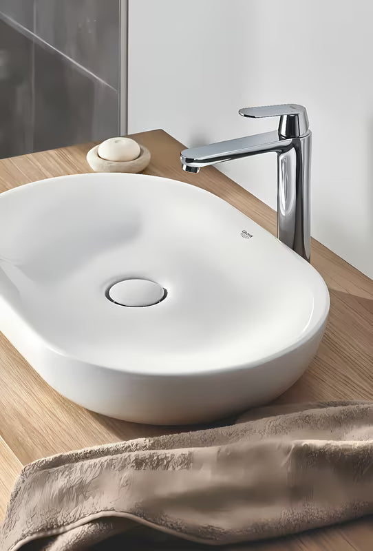 Grohe Eurosmart Cosmopolitan vysoká umyvadlová baterie v chromovém provedení pro volně stojící umyvadla.