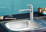 Chromová dřezová baterie Grohe Eurosmart Cosmopolitan se středně vysokou otočnou výpustí