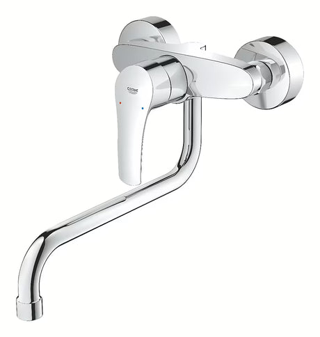 Chromová nástěnná dřezová baterie Grohe Eurosmart New s pákovým ovládáním a otočnou výpustí.