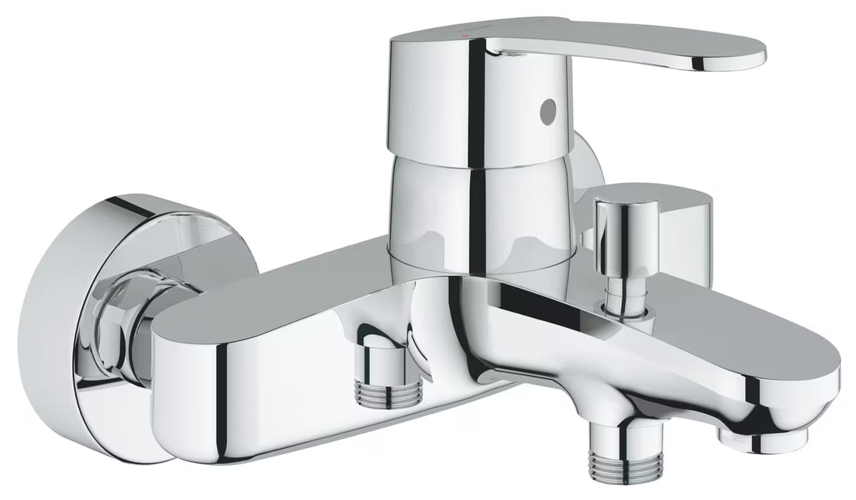 Chromová nástěnná vanová baterie Grohe Eurostyle Cosmopolitan s pákovým ovládáním a přepínačem vana sprcha.