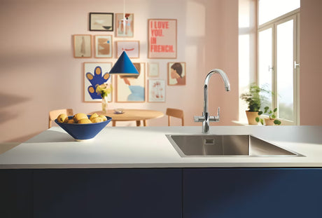 Chromová dřezová baterie Grohe Blue Pure 2022 se samostatnou pákou pro filtrovanou vodu