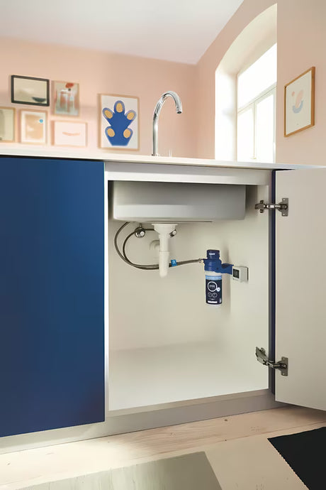 Chromová dřezová baterie Grohe Blue Pure 2022 se samostatnou pákou pro filtrovanou vodu