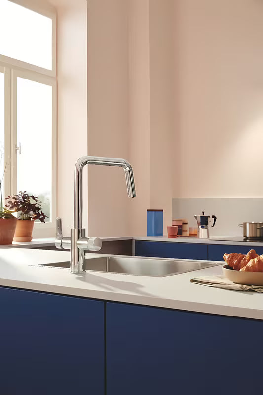Chromová dřezová baterie Grohe Grohe Blue Pure 2022 se samostatnou pákou pro filtrovanou vodu