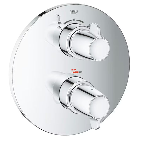 Podomítková termostatická sprchová baterie Grohe Grohtherm v chromovém provedení.