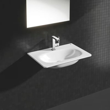 Chromová páková umyvadlová baterie Grohe Plus s otočnou výpustí a odtokovou soupravou