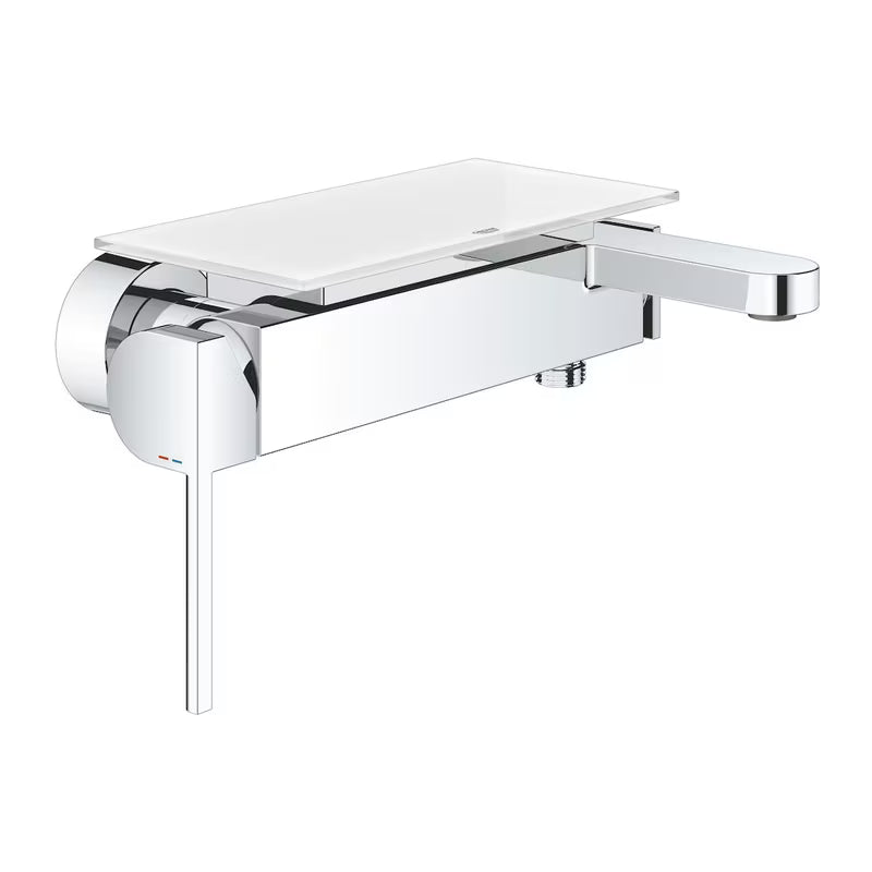 Nástěnná páková vanová baterie Grohe Plus v chromovém provedení s automatickým přepínáním vana sprcha.