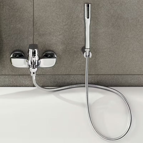 Pevný nástěnný držák sprchy Grohe Rainshower v chromu s rozetkou