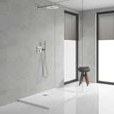 Podomítková termostatická sprchová baterie Grohe Grohtherm SmartControl v provedení Moon White s ovládáním SmartControl.