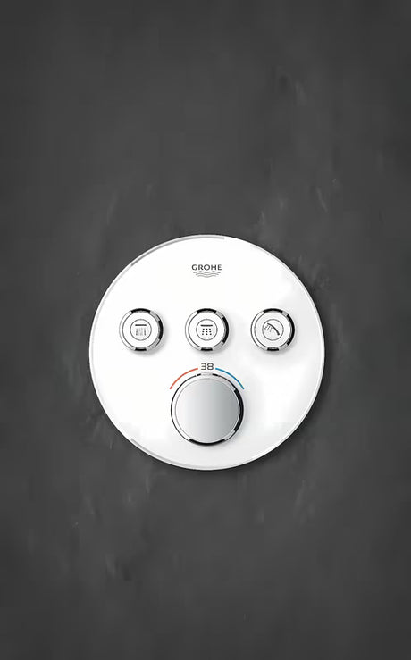 Podomítková termostatická sprchová baterie Grohe Grohtherm SmartControl v provedení Moon White
