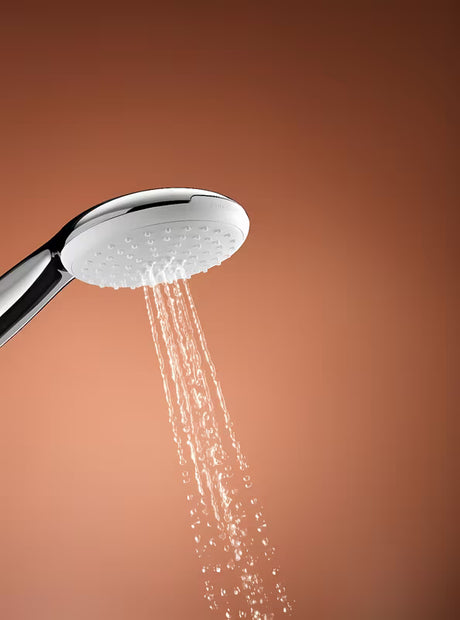 Chromový sprchový set Grohe Tempesta s ruční sprchou, sprchovou tyčí a hadicí