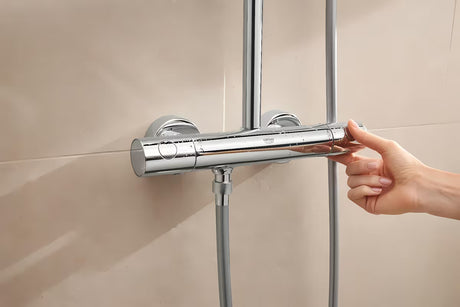 Sprchový systém Grohe Tempesta Cube System s termostatickou baterií v chromu, hlavovou a ruční sprchou