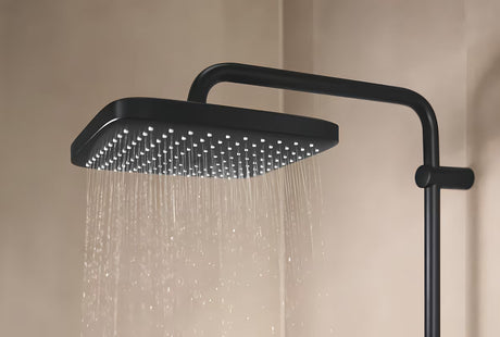 Matně černý sprchový systém Grohe Tempesta System Cube s termostatickou baterií, hlavovou a ruční sprchou