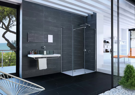 Sprchová zástěna Walk-In Hüppe Xtensa pure 120 cm v lesklém chromu s čirým sklem bez dekoru.