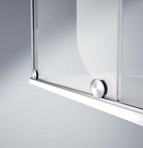 Sprchová zástěna Walk-In Hüppe Xtensa pure 140 cm v lesklém chromu s čirým sklem a posuvným otevíráním.