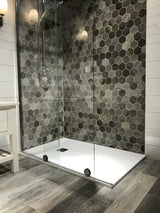 Sprchová zástěna Walk-In Hüppe Xtensa pure 180 cm v lesklém chromu s čirým sklem bez dekoru.