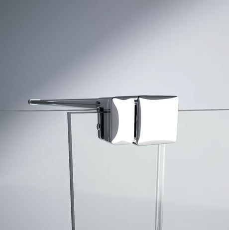 Sprchová zástěna Walk-In Hüppe Xtensa pure 140 cm v lesklém chromu s čirým sklem a posuvným systémem.