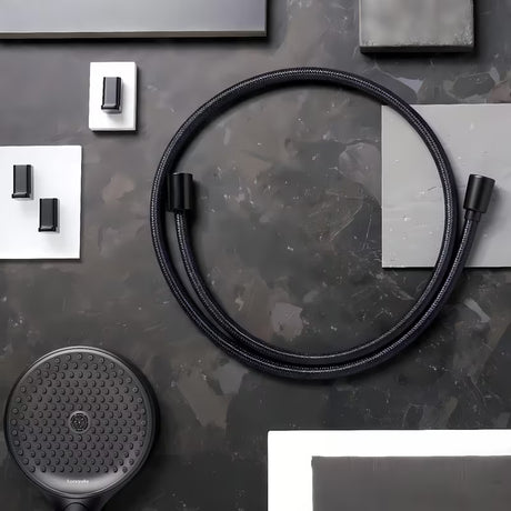 Textilní sprchová hadice hansgrohe Designflex v matně černé barvě o délce 1,60 m