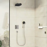 Podomítková sprchová baterie Hansgrohe DuoTurn E v chromovém provedení pro ovládání dvou spotřebičů.