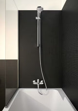 Chromová nástěnná vanová baterie hansgrohe Logis s pákovým ovládáním a přepínačem vana sprcha
