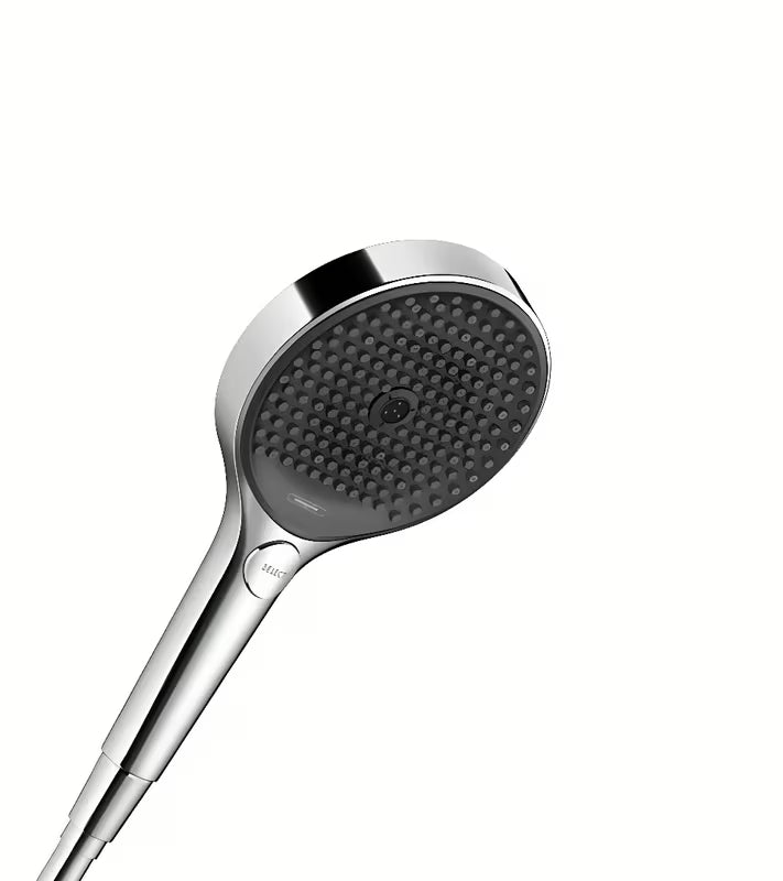 Ruční sprcha hansgrohe Rainfinity 130 v chromu s antracitovým sprchovým diskem a třemi druhy proudu