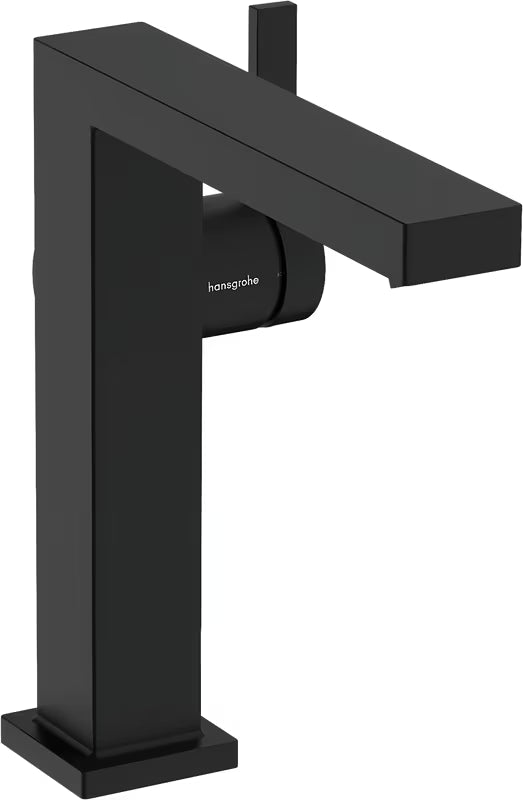 Matně černá páková umyvadlová baterie Hansgrohe Tecturis E s boční pákou a hranatým designem.