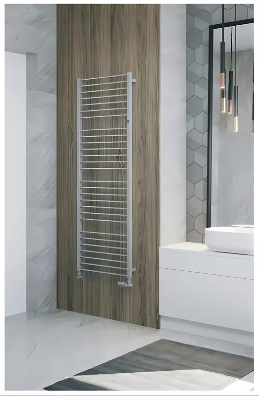 Bílý lesklý kombinovaný koupelnový radiátor Hopa Piko 112,9x63 cm v hřebenovém designu.