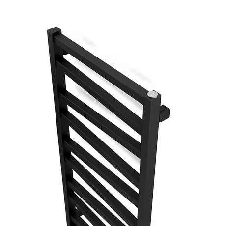 Elektrický radiátor House Level Zet 50x1341,4 cm v matně černém provedení