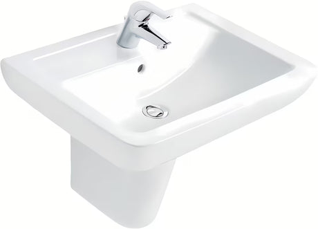 Bílé závěsné keramické umyvadlo Ideal Standard Eurovit 60x46 cm s otvorem pro baterii uprostřed.