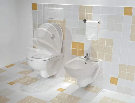 Bílé závěsné WC Jika Lyra Plus s otevřeným splachovacím kruhem a hladkým keramickým povrchem.