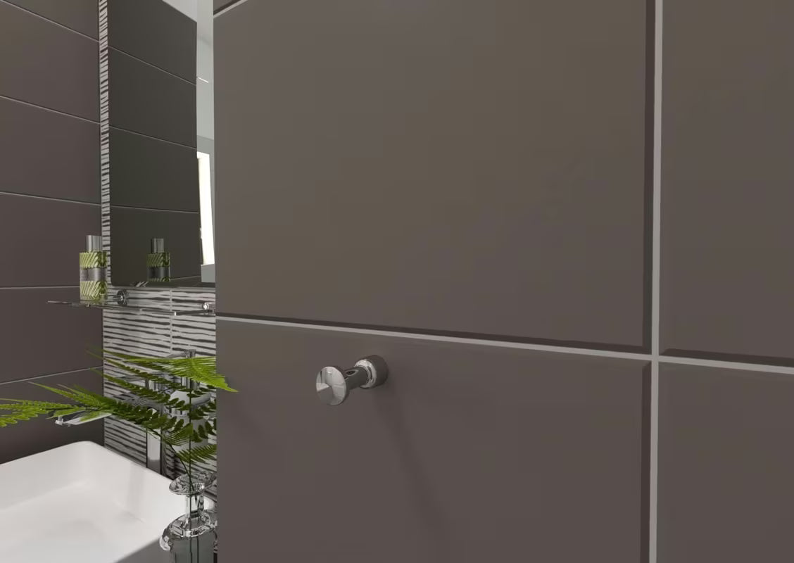 Elegantní malý nerezový háček Multi Chrome do koupelny na ručníky, osušky, oblečení nebo župan.