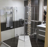 Rohový sprchový žlab Multi 30x30 cm v nerezovém provedení s roštem a sifonem