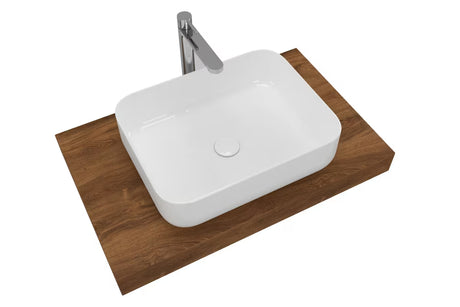 Koupelnová sestava Naturel Dolce 80x50 cm v dekoru dub charleston s umyvadlem na desku a vysokou baterií.