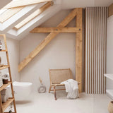 Stojící regál Naturel Home v dekoru ořech s matným olejovaným povrchem z masivního dřeva.