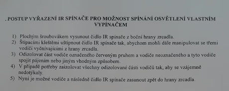 Obdélníkové LED zrcadlo Naturel Iluxit 60x70 cm se senzorovým spínačem a vyhříváním proti zamlžení.