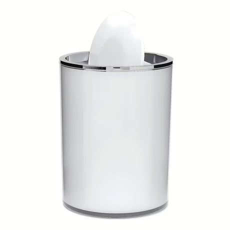 Bílý plastový výklopný odpadkový koš Optima s objemem 5 l vhodný do koupelny i domácnosti.