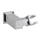 Chromový vanový set Paffoni Level s ruční sprchou, držákem a hadicí v moderním hranatém designu.