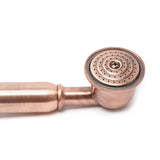 Ruční sprcha Paffoni Ricordi v retro designu v měděném provedení s průměrem hlavice 5,3 cm.