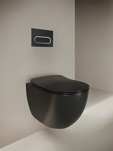 Závěsná WC mísa Ravak Chrome v černém matu s bezokrajovým splachováním RimOff a skrytým uchycením EasyFix.