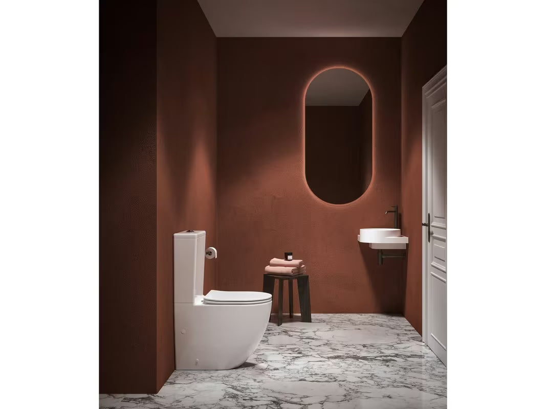 Baltas laisvai pastatomas klozetas Ravak Optima RimOff su sėdyne softclose