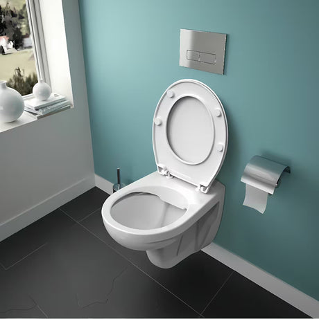Bílé závěsné WC SIKO S-Line Pro bez splachovacího okruhu s vodorovným odpadem.