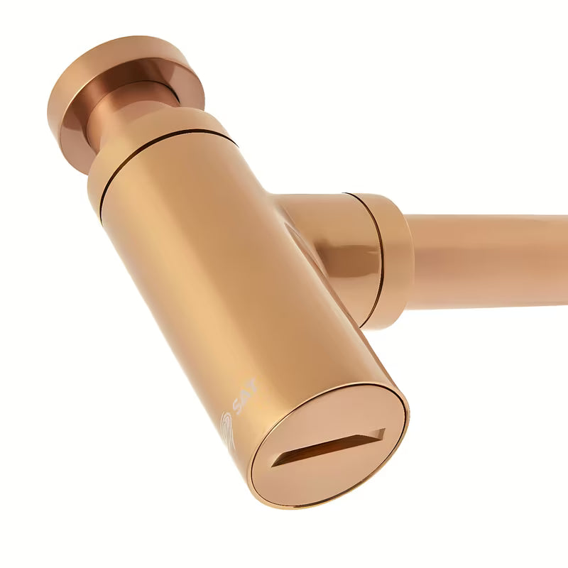Mosazný umyvadlový sifon SAT Aurum v barvě rose gold s kulatým designem a průměrem 32 mm.