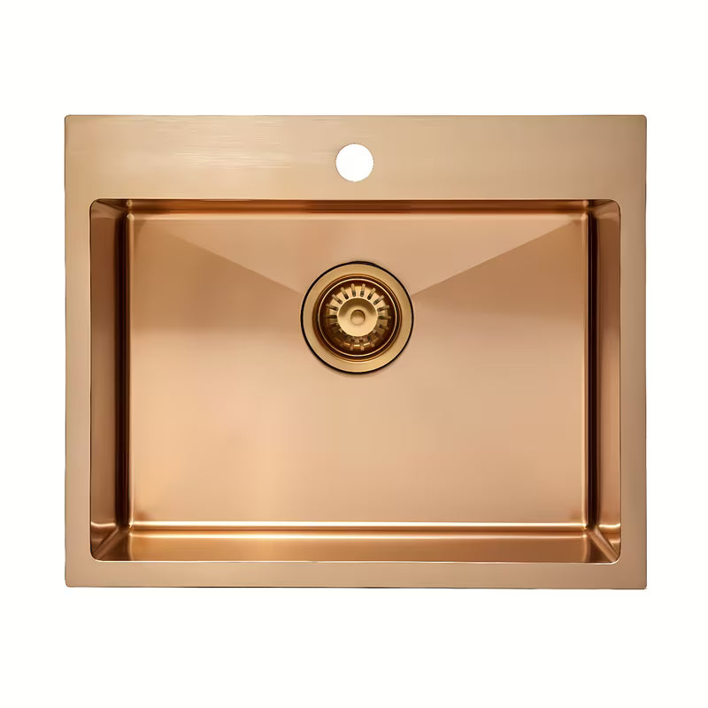 Kuchyňský dřez SAT Aurum z kartáčované nerez oceli v barvě rose gold pro montáž na pracovní desku.