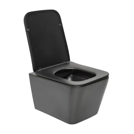 Černo-matné závěsné WC SAT Infinitio v hranatém designu se sedátkem SoftClose a skrytým uchycením.